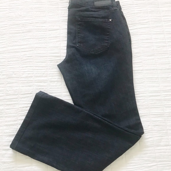 DKNY MERCER SLIM BOOT JEANS SIZE 6 - Picture 1 of 7
